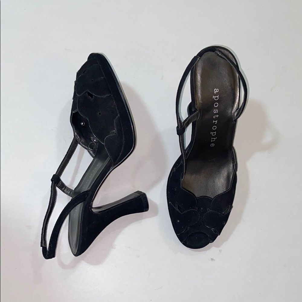 Apostrophe Suede Black T-Strap Heels Size 5M